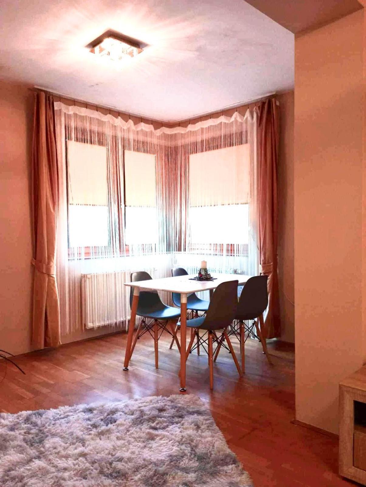 Zen Apartman Budakalász Eksteriør bilde